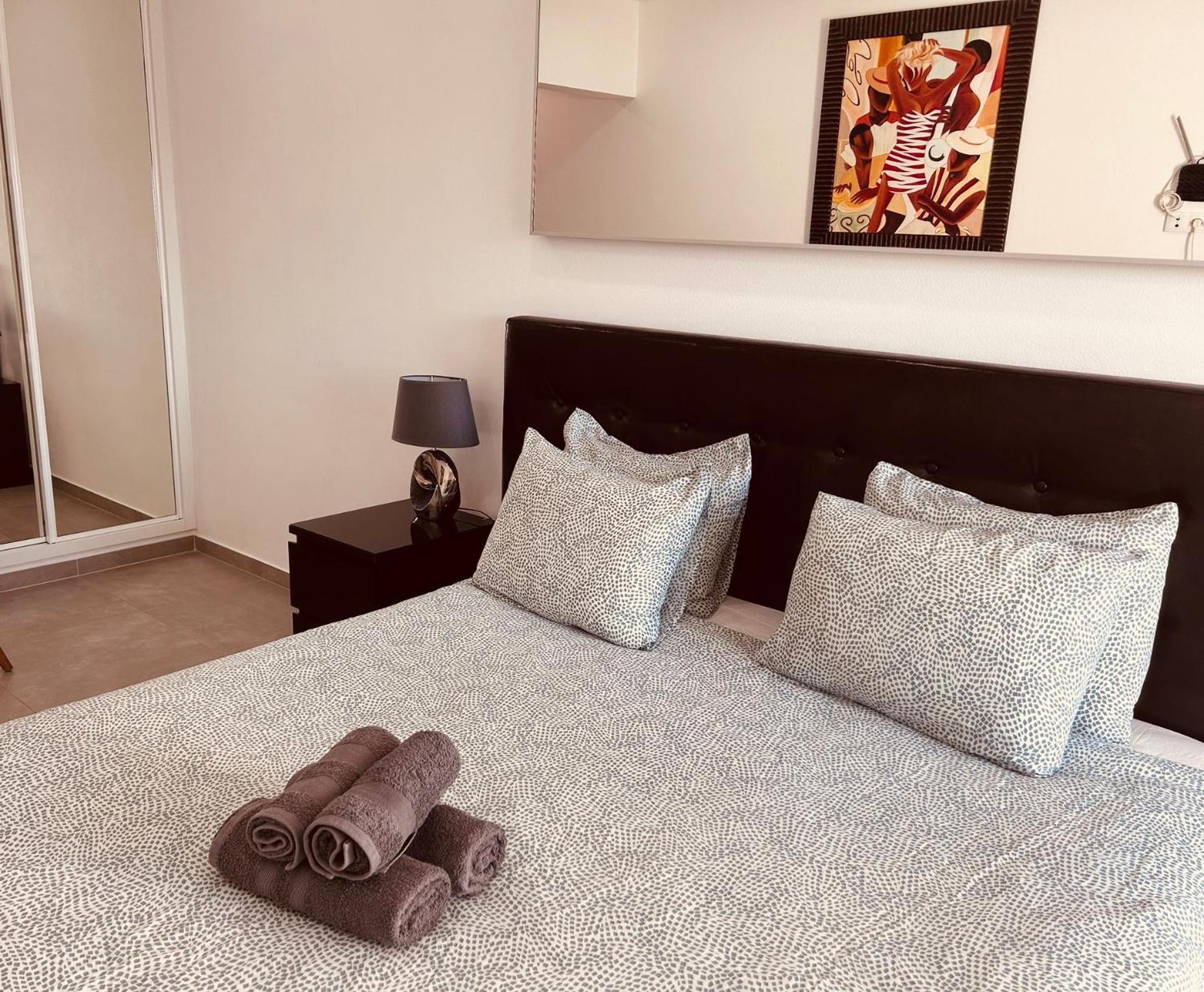 Central Lagos Apt With Marina Views Near Beaches מראה חיצוני תמונה