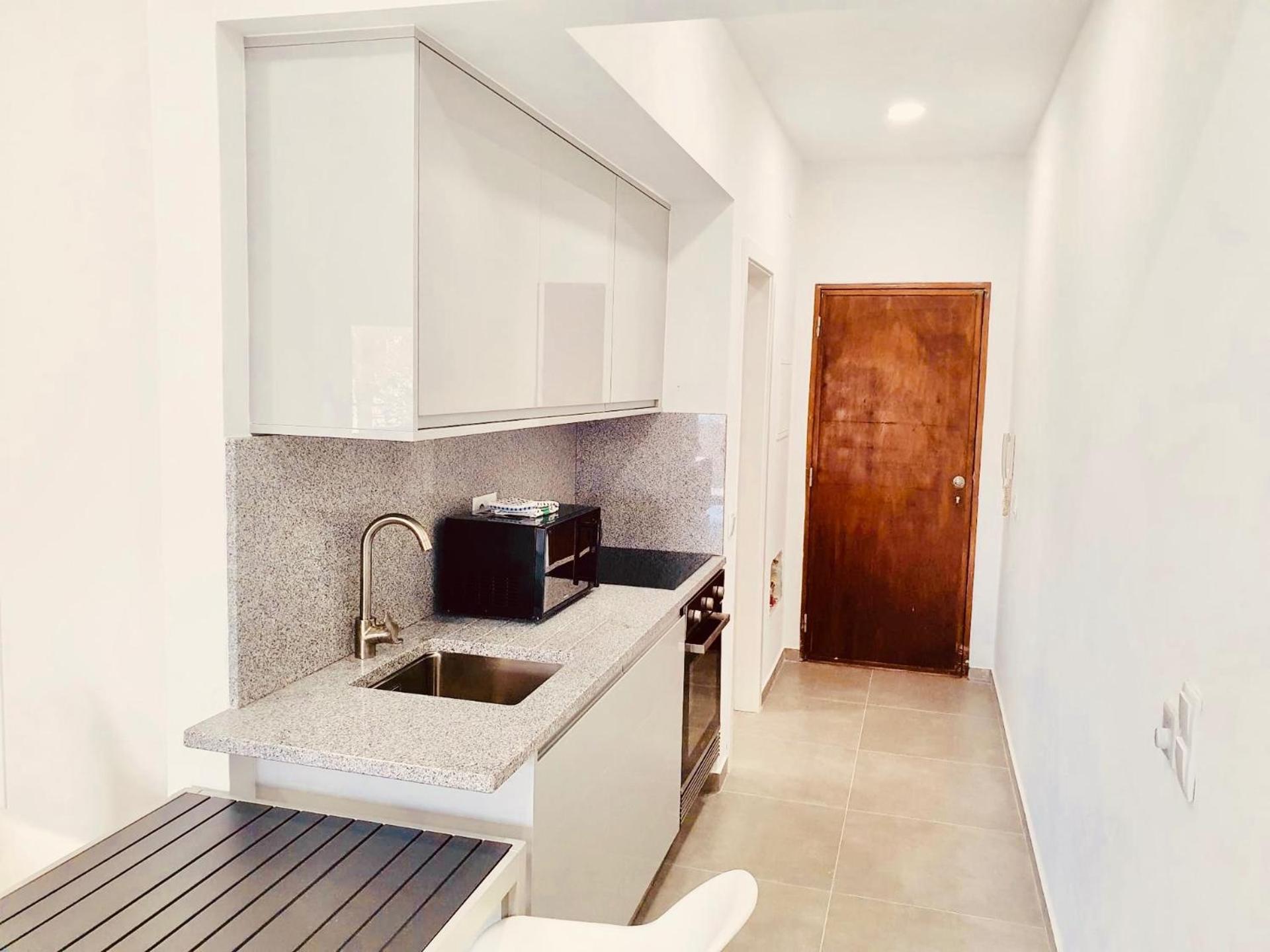 Central Lagos Apt With Marina Views Near Beaches מראה חיצוני תמונה