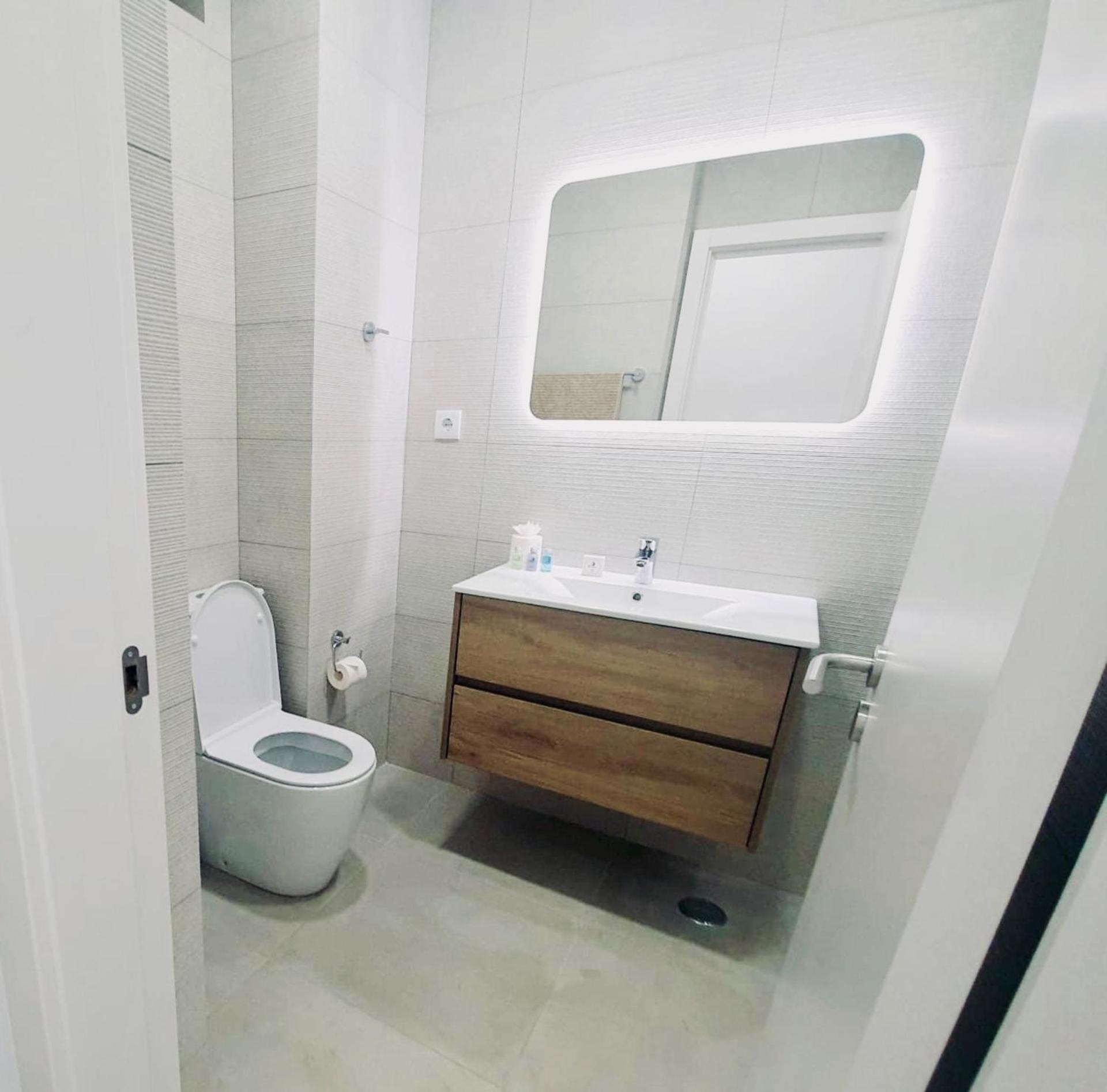 Central Lagos Apt With Marina Views Near Beaches מראה חיצוני תמונה